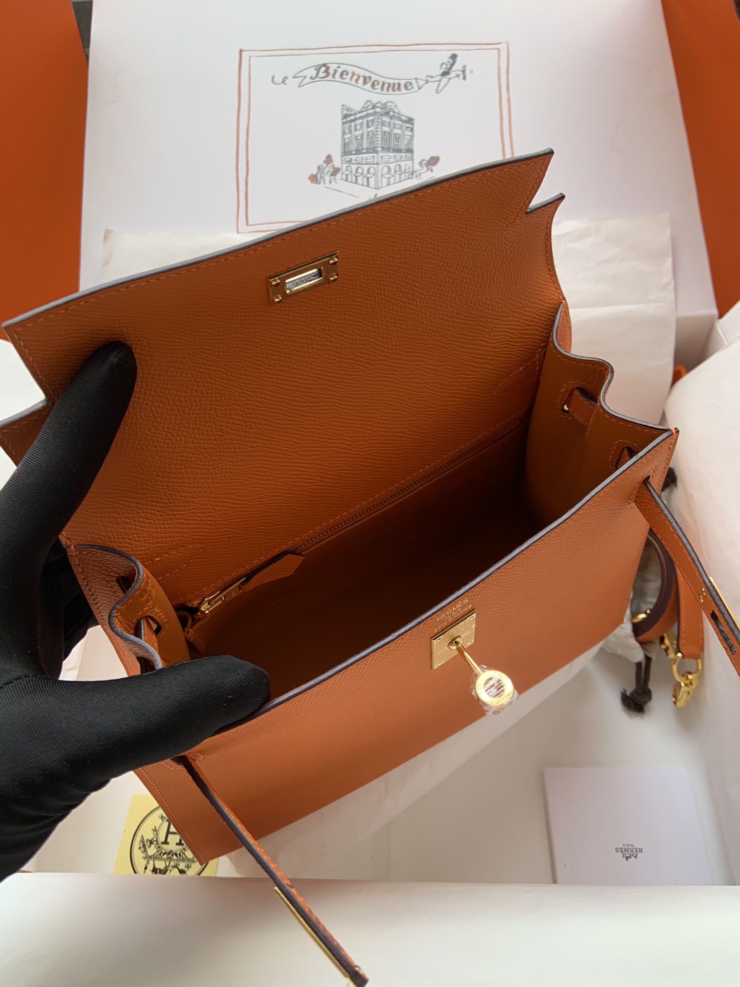 Hermes Kelly 25cm Handbag Shoulder Bag in Orange Epsom Leather